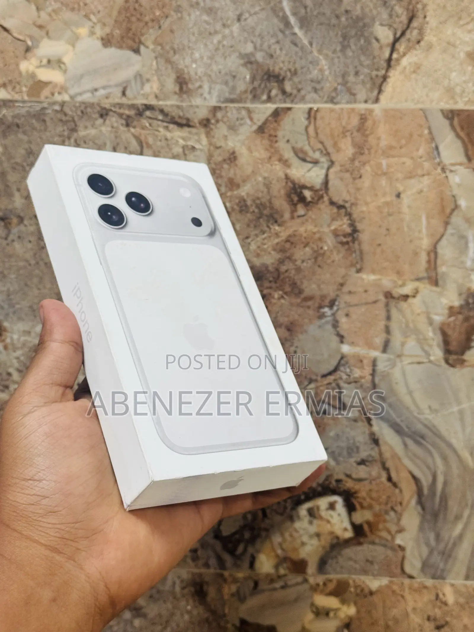 New Apple iPhone 17 Pro Max 256 GB Silver