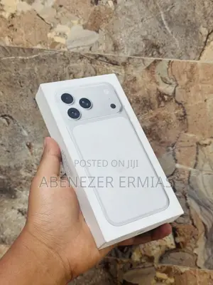 New Apple iPhone 17 Pro Max 256 GB Silver