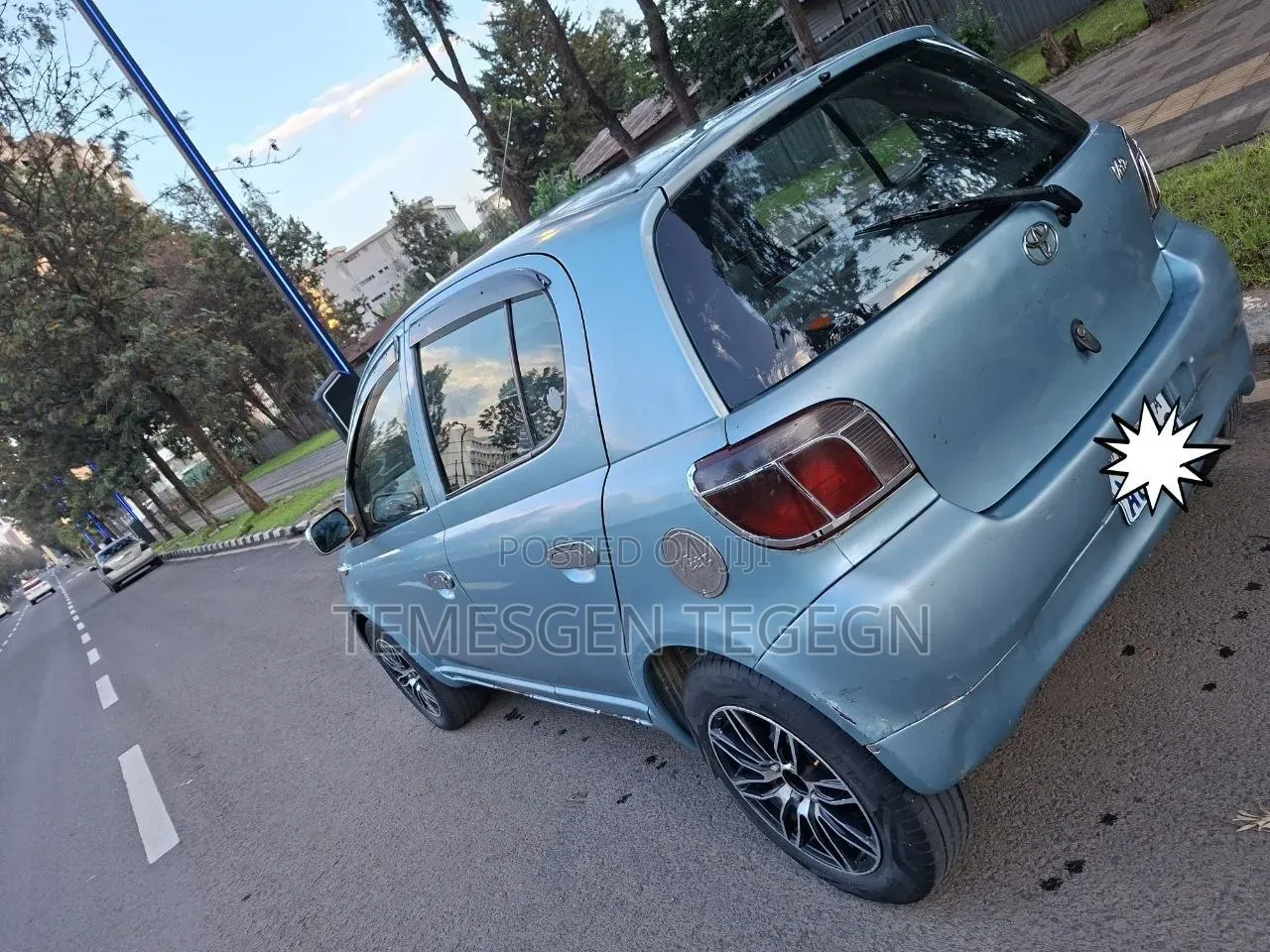 Toyota Vitz 2001