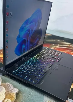 New Laptop Lenovo Legion Pro 7 32GB Intel Core i9 SSD 1T