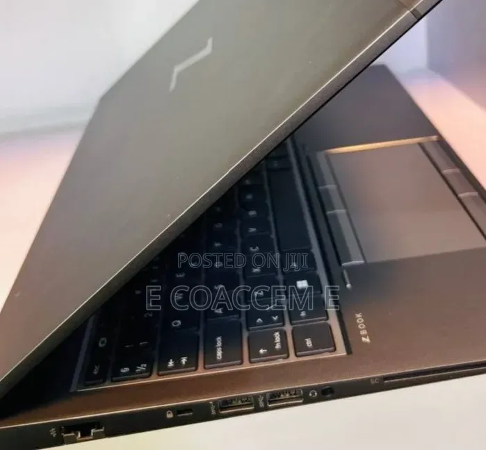 New Laptop HP 16GB Intel Core i7 SSD 512GB