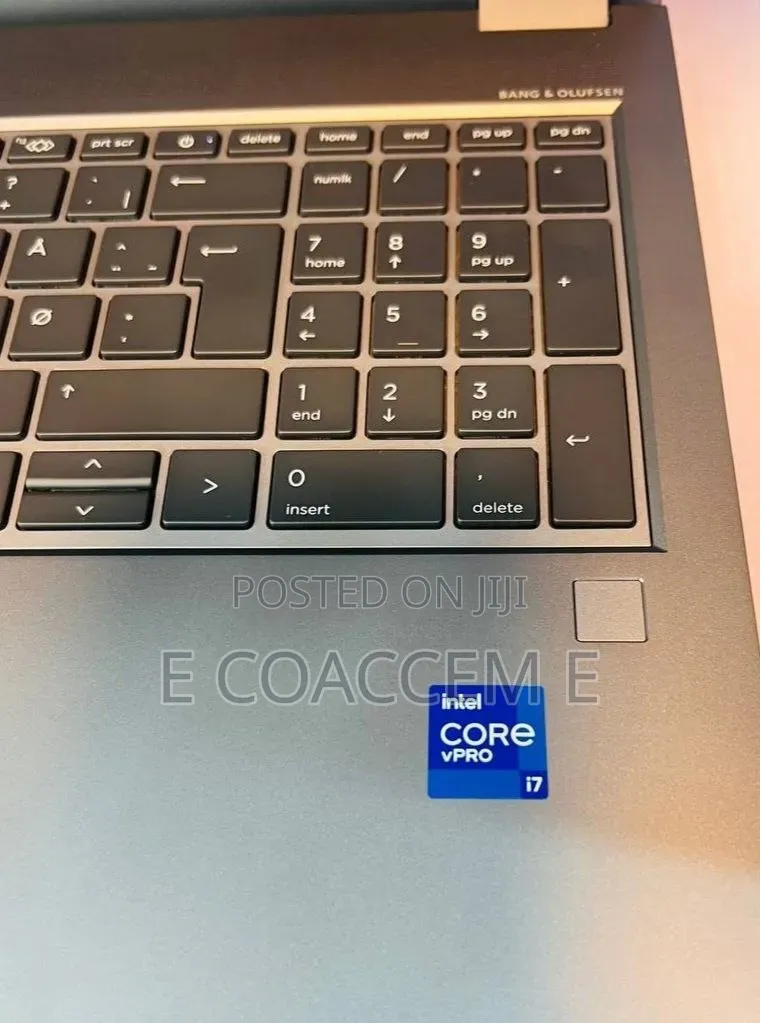 New Laptop HP 16GB Intel Core i7 SSD 512GB