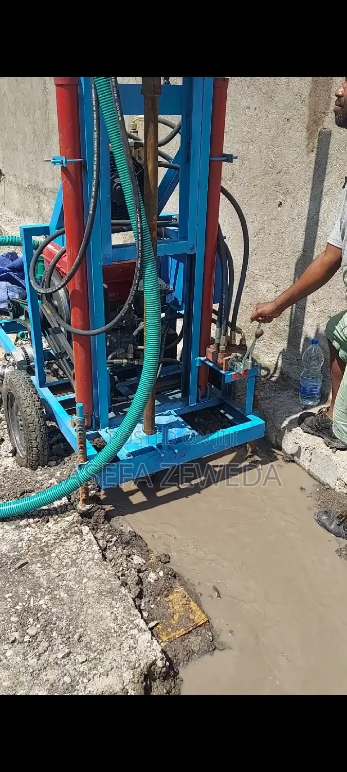 Driling Ground Water Machine Drill 200 Meter Debth Double Haydraulic