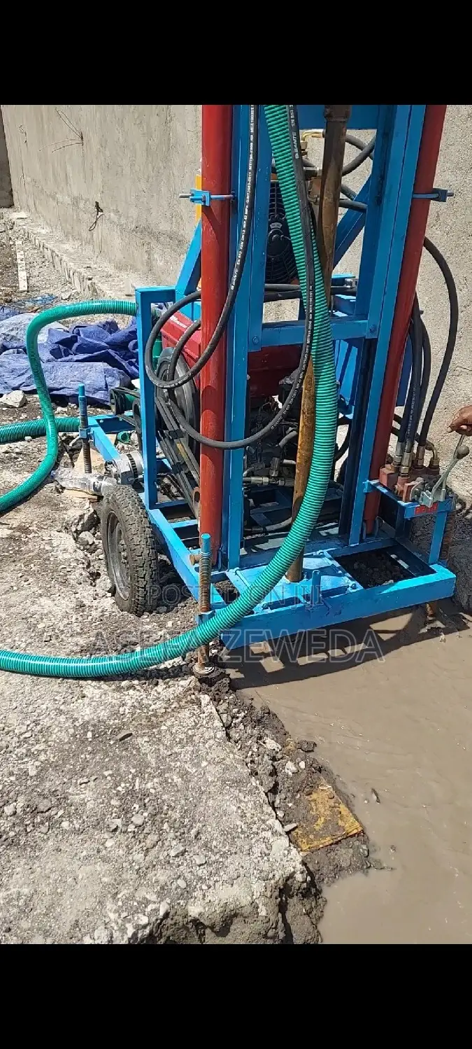 Driling Ground Water Machine Drill 200 Meter Debth Double Haydraulic