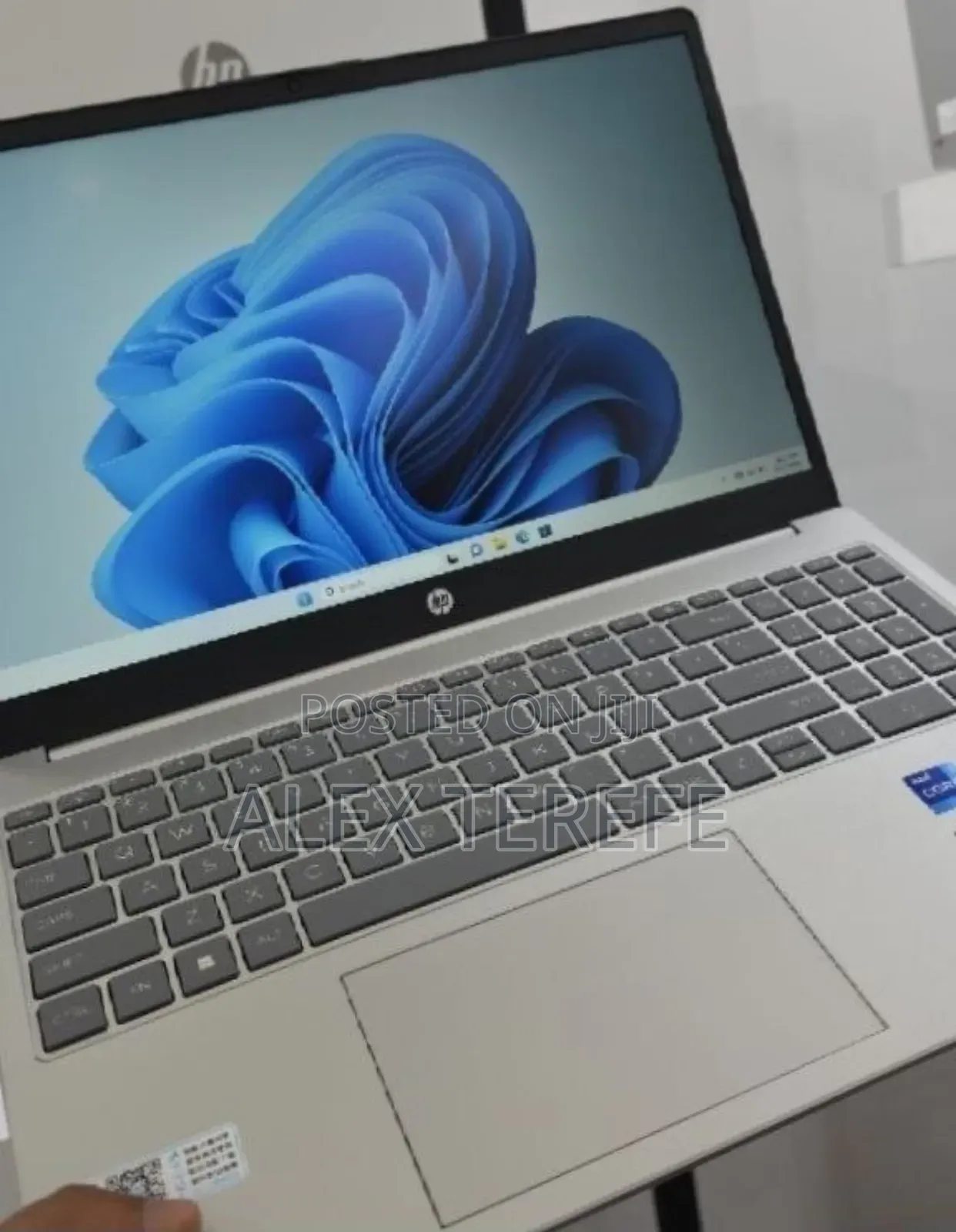 New Laptop HP Elite x360 830 G10 16GB Intel Core i7 SSD 512GB