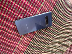Samsung Galaxy S10 128 GB Blue
