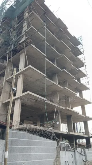 20bdrm Duplex in ቦሌ, Bole for sale