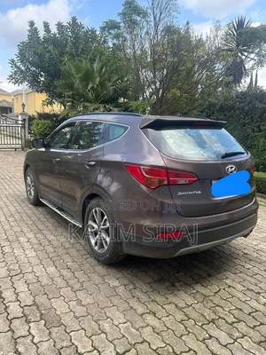 Hyundai Santa Fe 2014 Gray