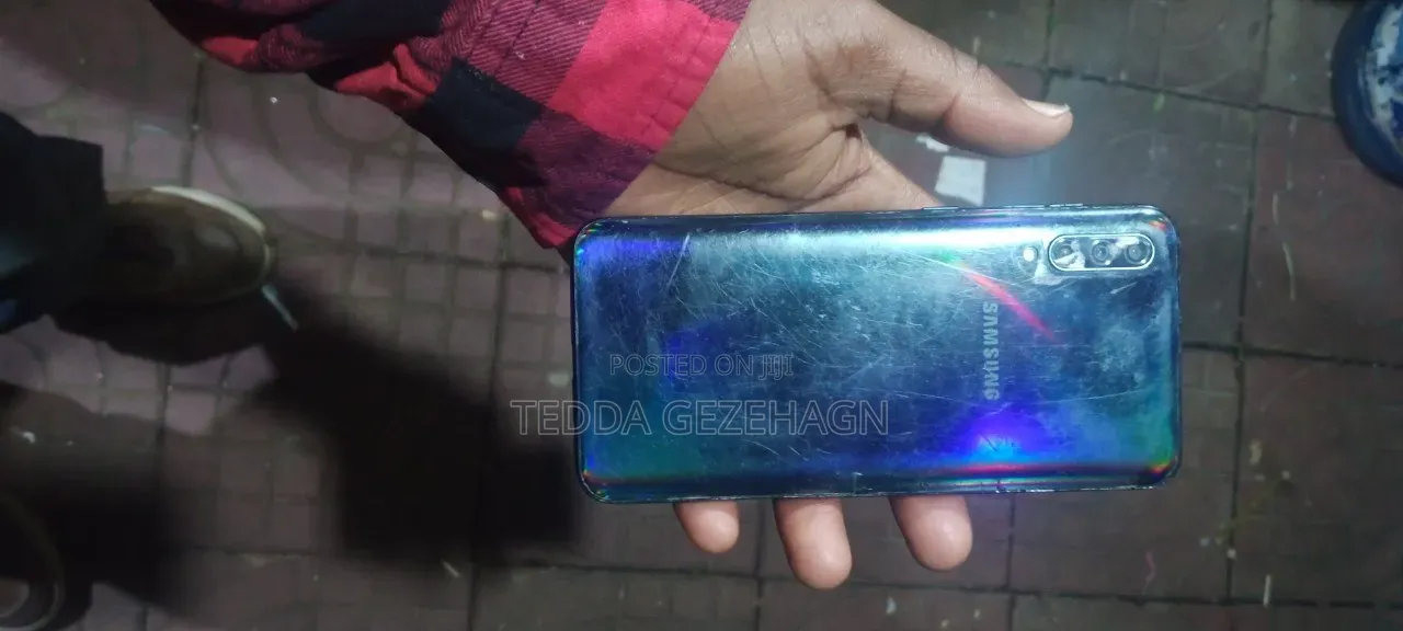 Samsung Galaxy A30 64 GB Blue