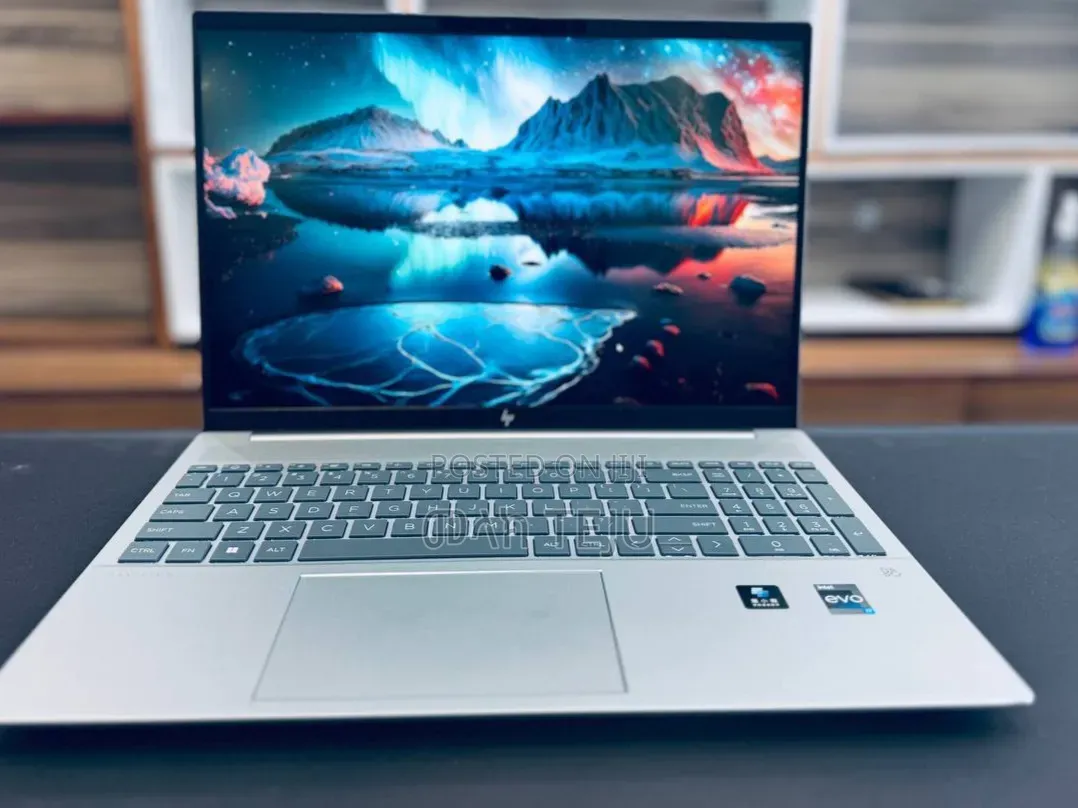 New Laptop HP Pavilion 15 16GB Intel Core i7 SSD 1T