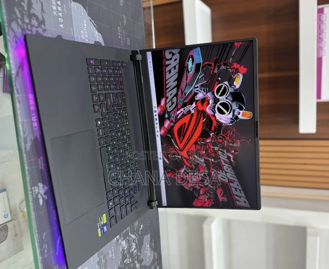 New Laptop Asus ROG Strix G18 32GB Intel Core Ultra 9 SSD 2T