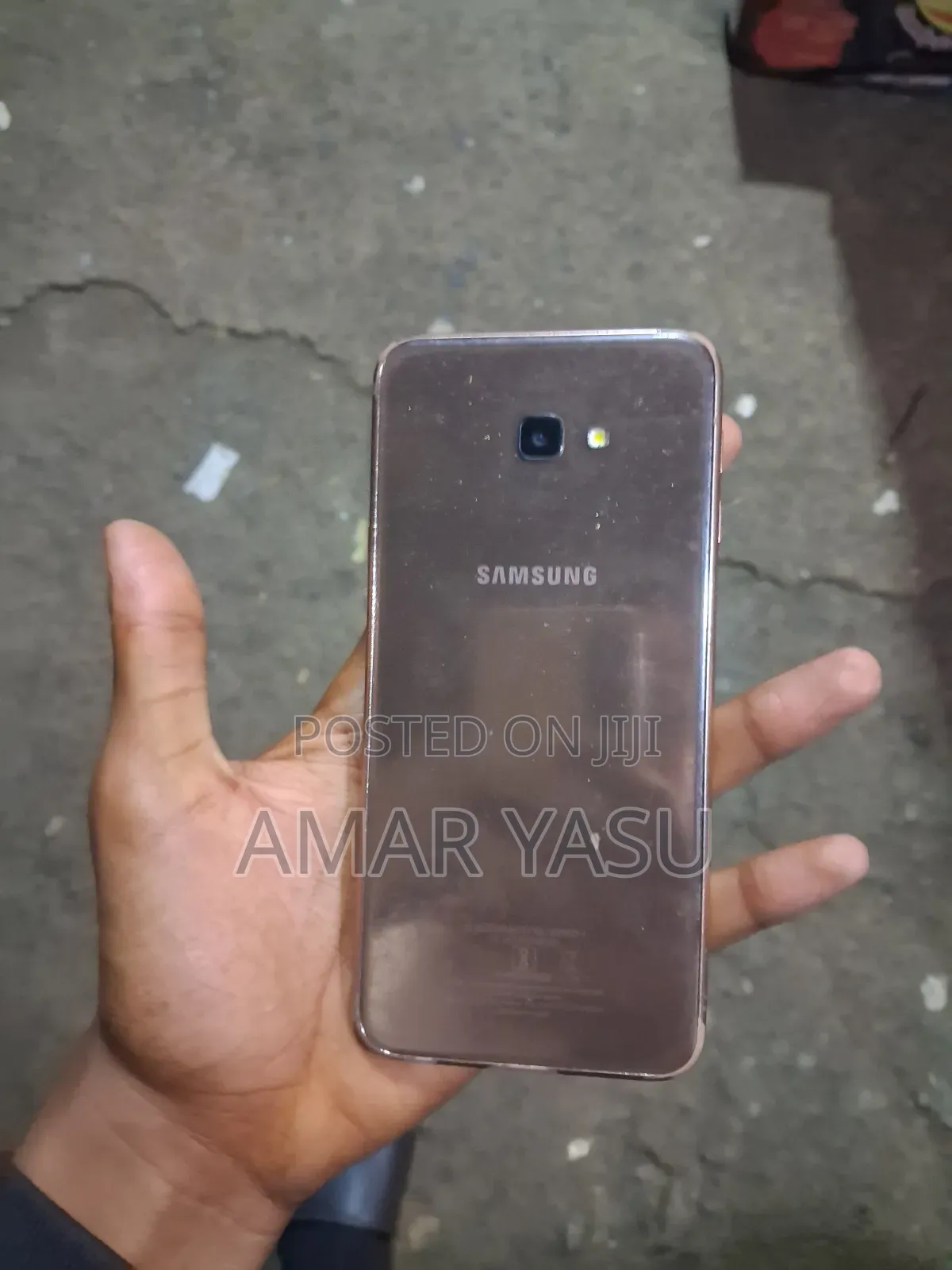 Samsung Galaxy J4 Plus 32 GB Silver