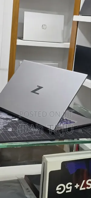 New Laptop HP ZBook Fury 16 G9 32GB Intel Core i9 SSD 512GB