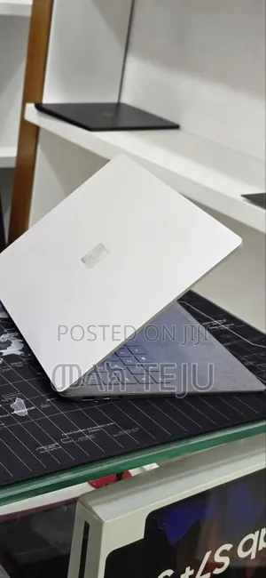 New Laptop Microsoft Surface Laptop 3 16GB Intel Core i5 SSD 512GB