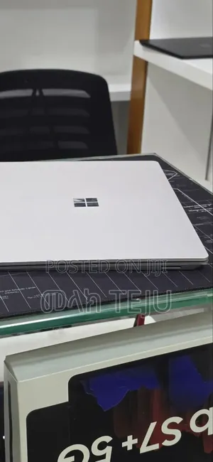 New Laptop Microsoft Surface Laptop 3 16GB Intel Core i5 SSD 512GB