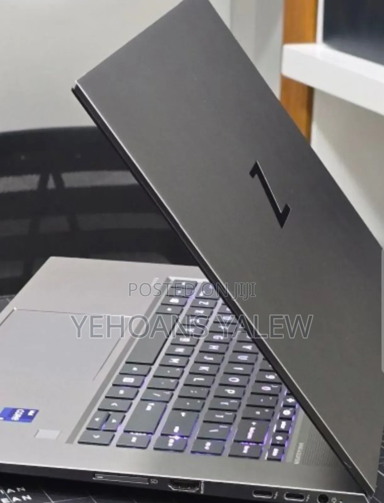 New Laptop HP ZBook Firefly 15 G7 32GB Intel Core i9 SSD 512GB