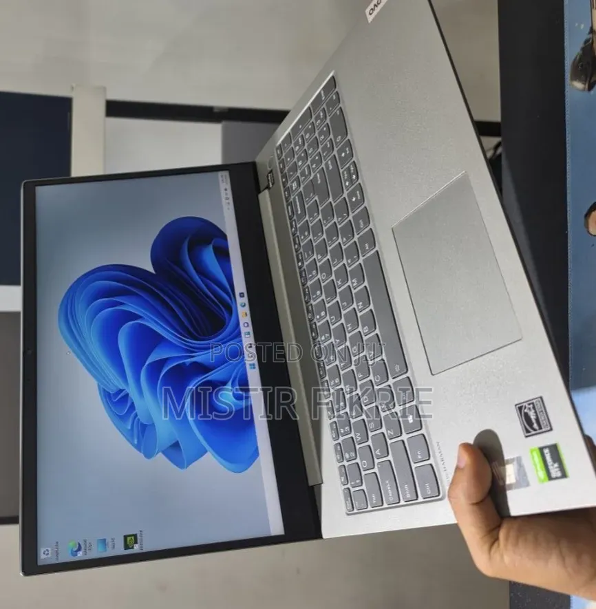 New Laptop Lenovo ThinkBook 15 16GB Intel Core i5 SSD 512GB