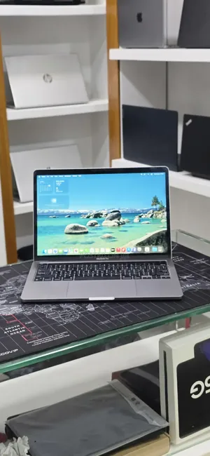 New Laptop Apple MacBook Pro 2022 M2 16GB Apple M2 SSD 512GB