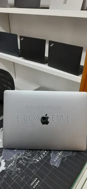 New Laptop Apple MacBook 16GB SSD 512GB