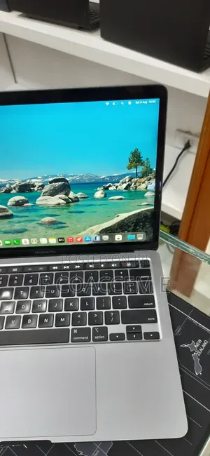 New Laptop Apple MacBook 16GB SSD 512GB