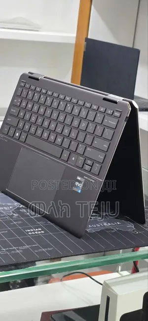 New Laptop HP Spectre 16GB Intel Core i7 SSD 16 GB