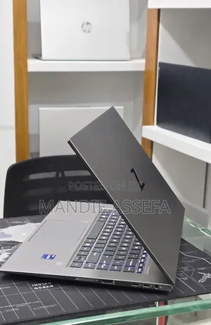 New Laptop HP ZBook 15 32GB Intel Core i9 SSD 512GB
