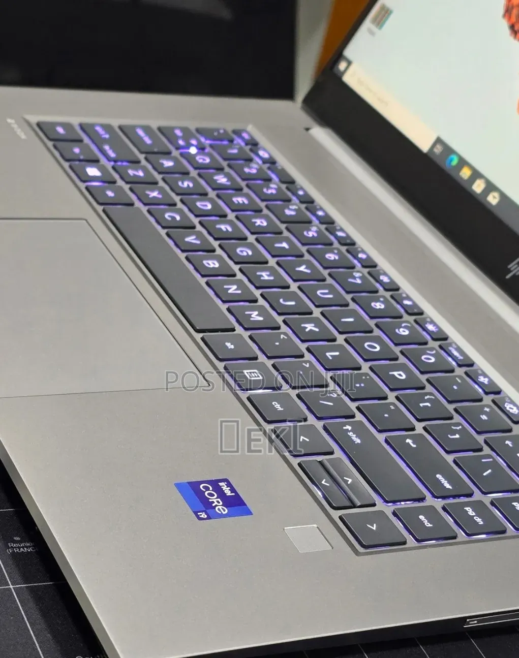 New Laptop HP ZBook 14 32GB Intel Core i9 SSD 512GB