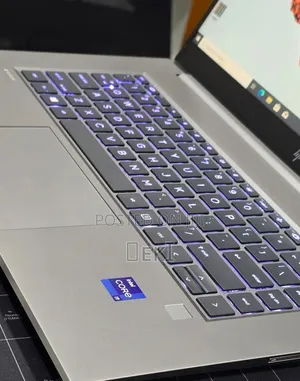 New Laptop HP ZBook 14 32GB Intel Core i9 SSD 512GB