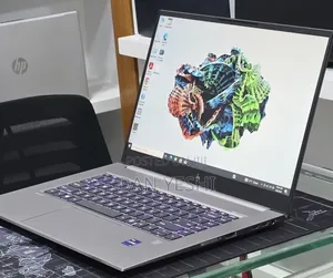 New Laptop HP ZBook 15 32GB Intel Core i9 SSD 512GB