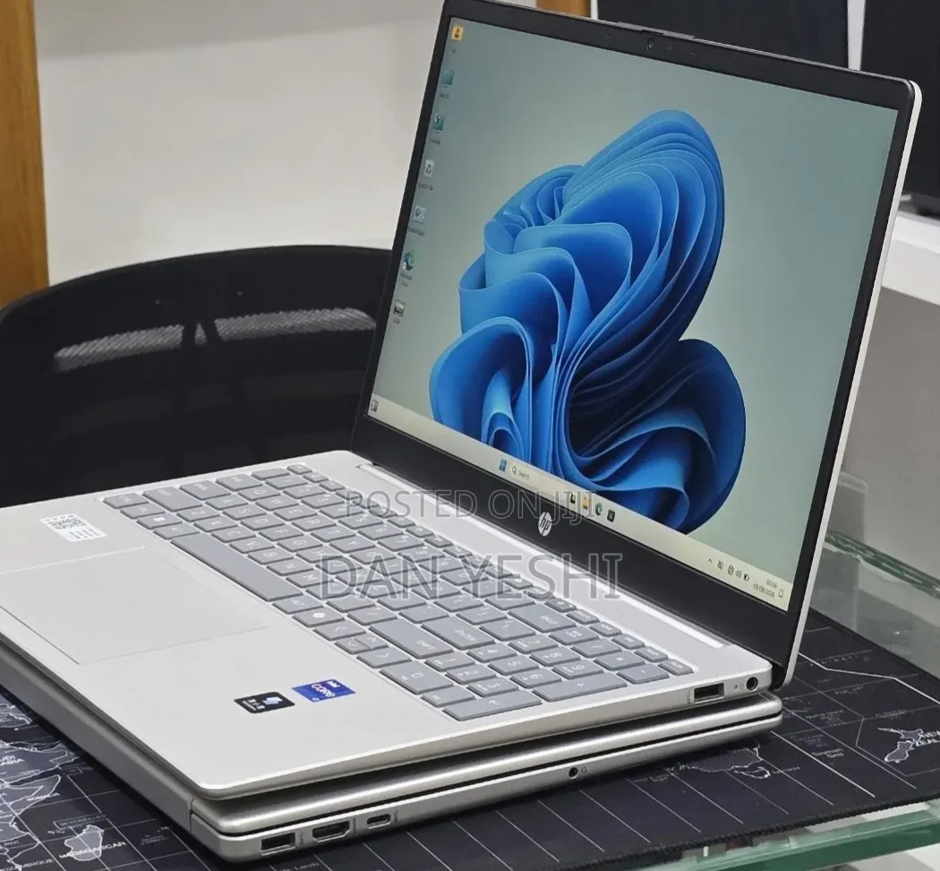 New Laptop HP Stream Notebook 16GB Intel Core i7 SSD 1T