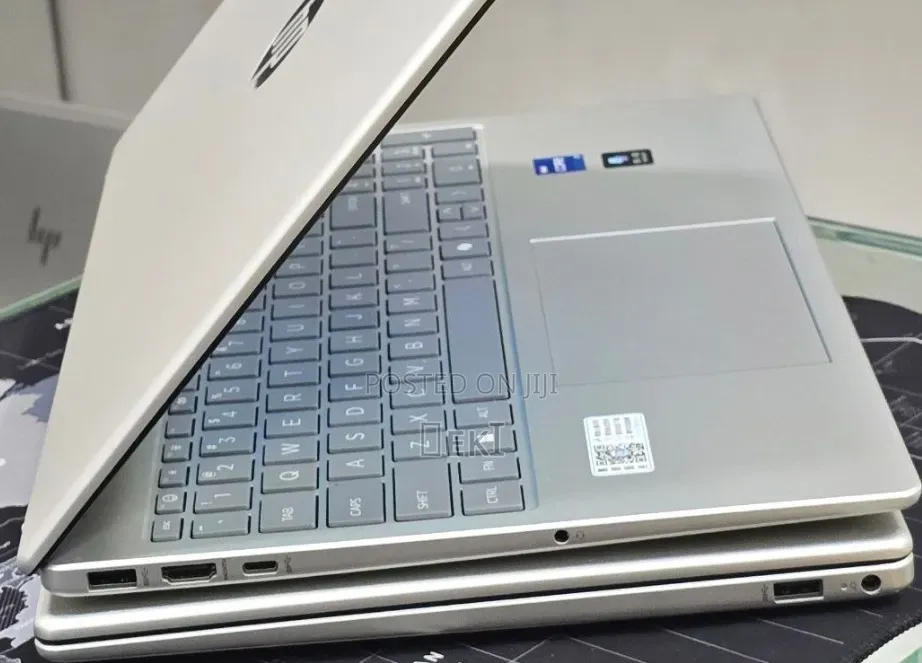 New Laptop HP Stream Notebook 16GB Intel Core i7 SSD 1T