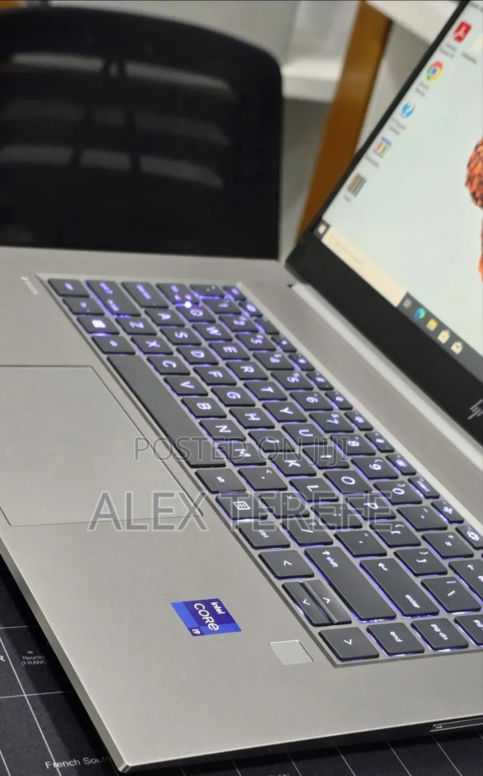 New Laptop HP ZBook Firefly G8 32GB Intel Core i9 SSD 512GB