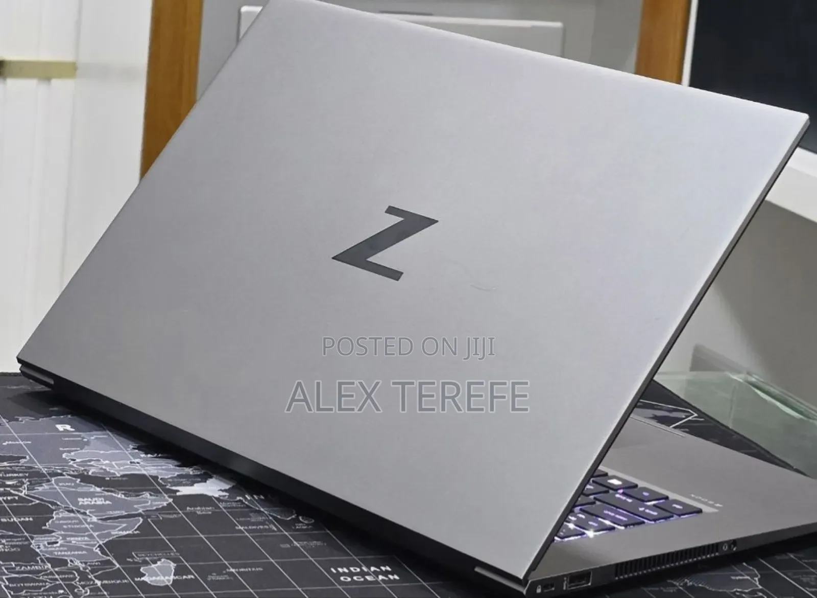New Laptop HP ZBook Firefly G8 32GB Intel Core i9 SSD 512GB