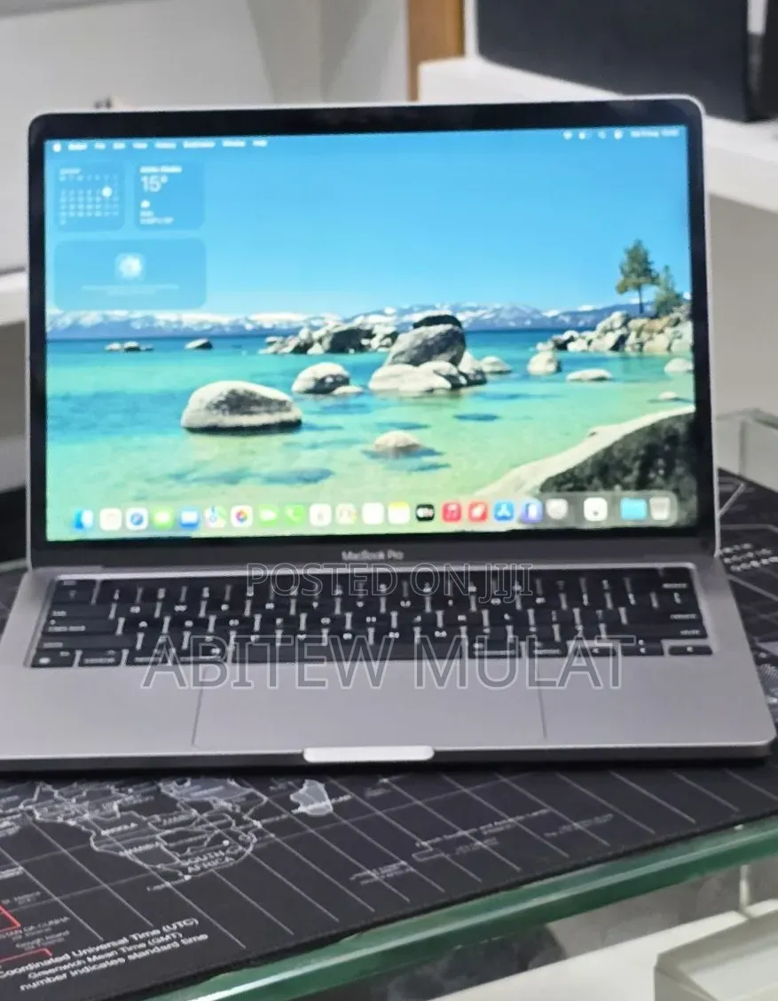 New Laptop Apple MacBook Pro 2022 M2 16GB Apple M2 SSD 512GB