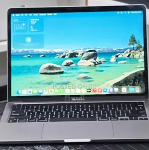 New Laptop Apple MacBook Pro 2022 M2 16GB Apple M2 SSD 512GB