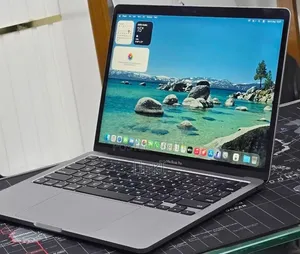 New Laptop Apple MacBook Pro 2022 M2 16GB Apple M2 SSD 512GB