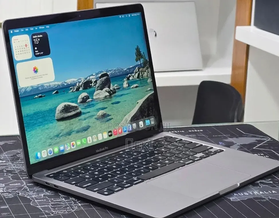 New Laptop Apple MacBook Pro 2022 M2 16GB Apple M2 SSD 512GB
