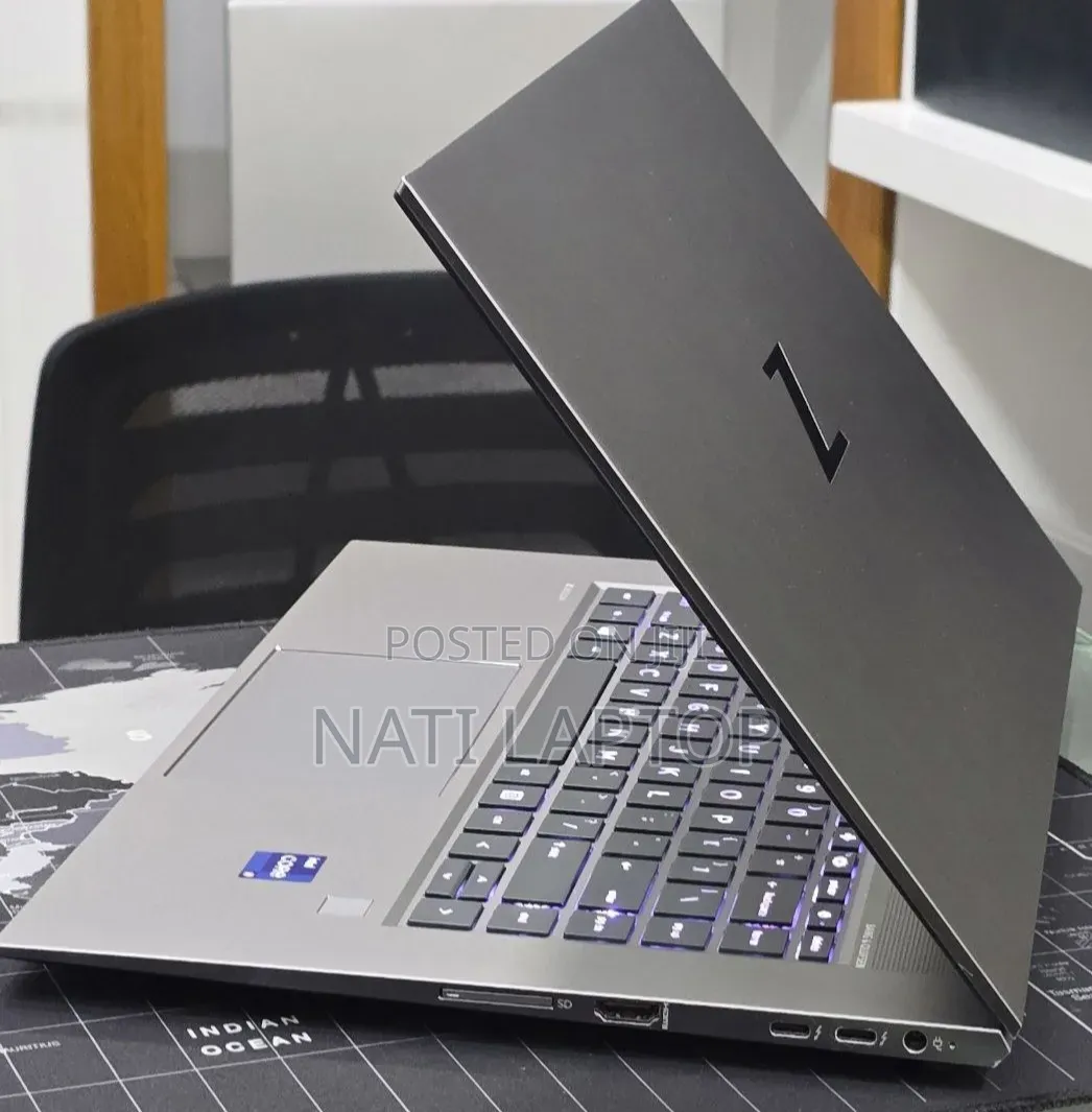 New Laptop HP 32GB Intel Core i9 SSD 512GB