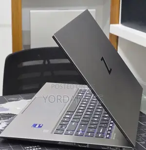 New Laptop HP ZBook 15 32GB Intel Core i9 SSD 512GB