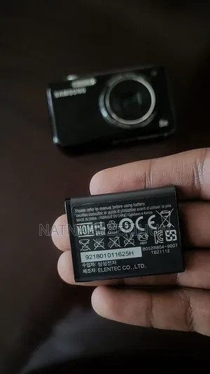 Samsung 5x Zoom Lenses Digital Camera