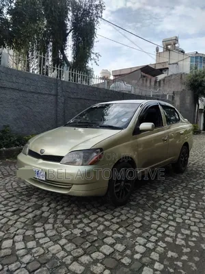 Toyota Platz 2001