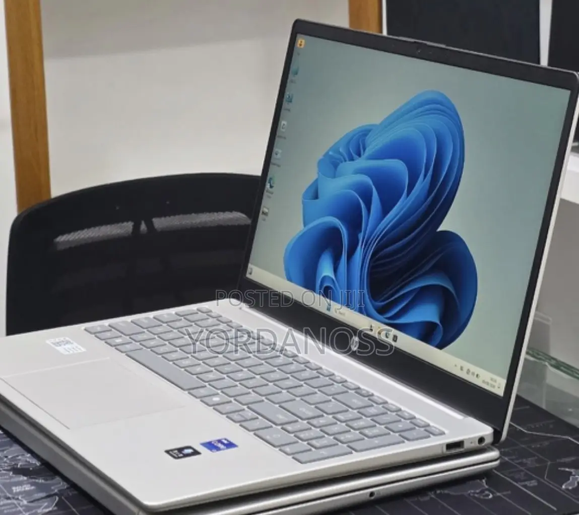 New Laptop HP Stream Notebook 16GB Intel Core i7 SSD 1T
