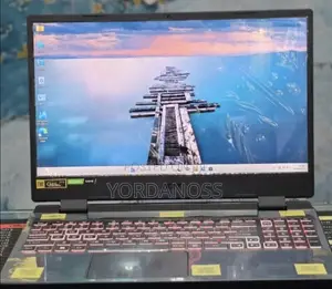 New Laptop Acer Nitro V 15 16GB Intel Core i9 SSD 512GB