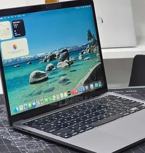 New Laptop Apple MacBook Pro 2022 M2 16GB Apple M2 SSD 512GB