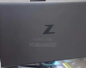 New Laptop HP ZBook Firefly G8 16GB Intel Core i7 SSD 512GB