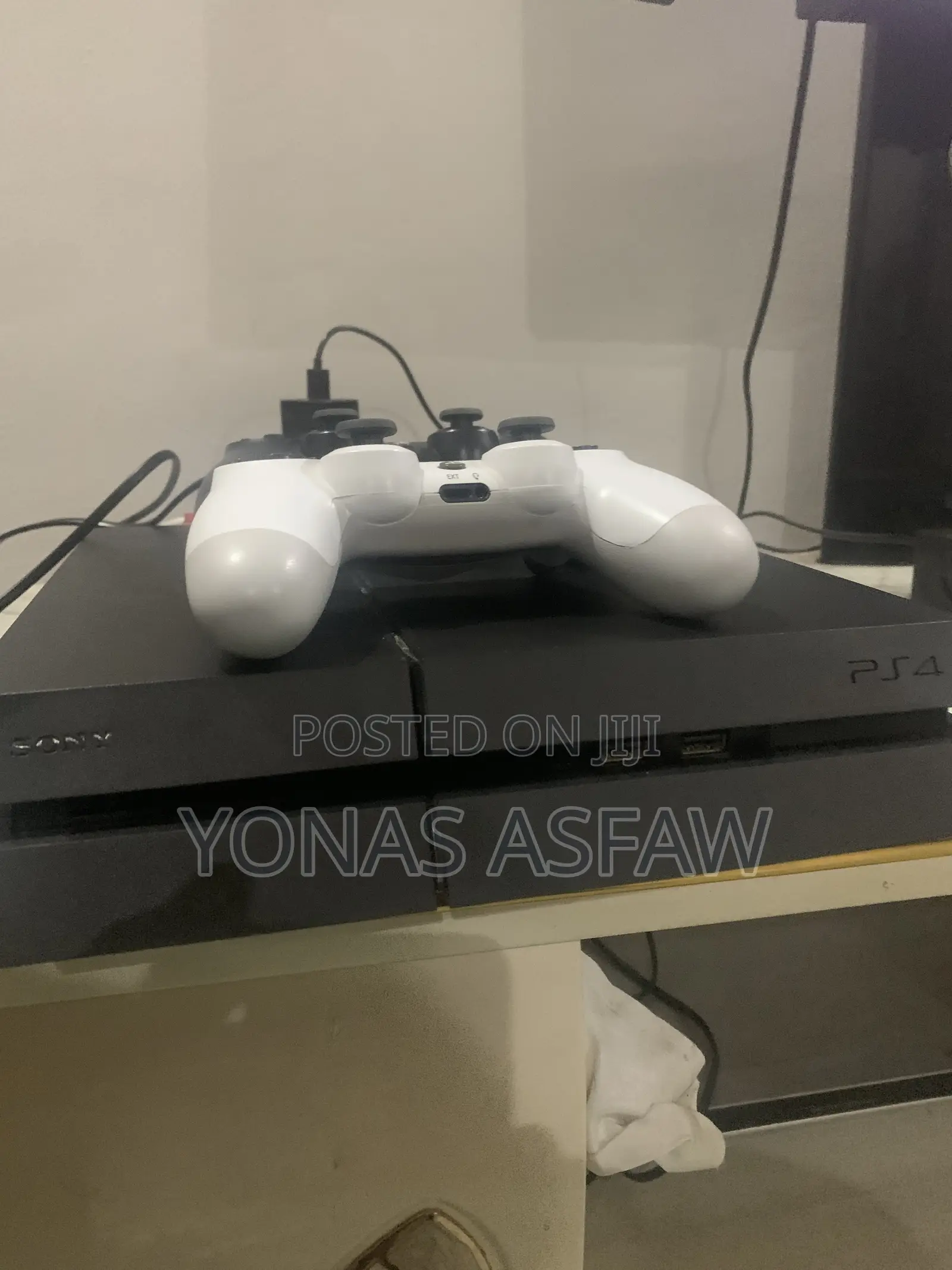 PlayStation 4 Fat