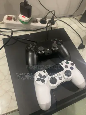 PlayStation 4 Fat