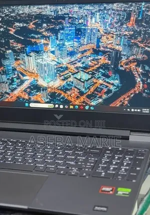 New Laptop HP Victus 15 16GB AMD Ryzen 5 SSD 512GB