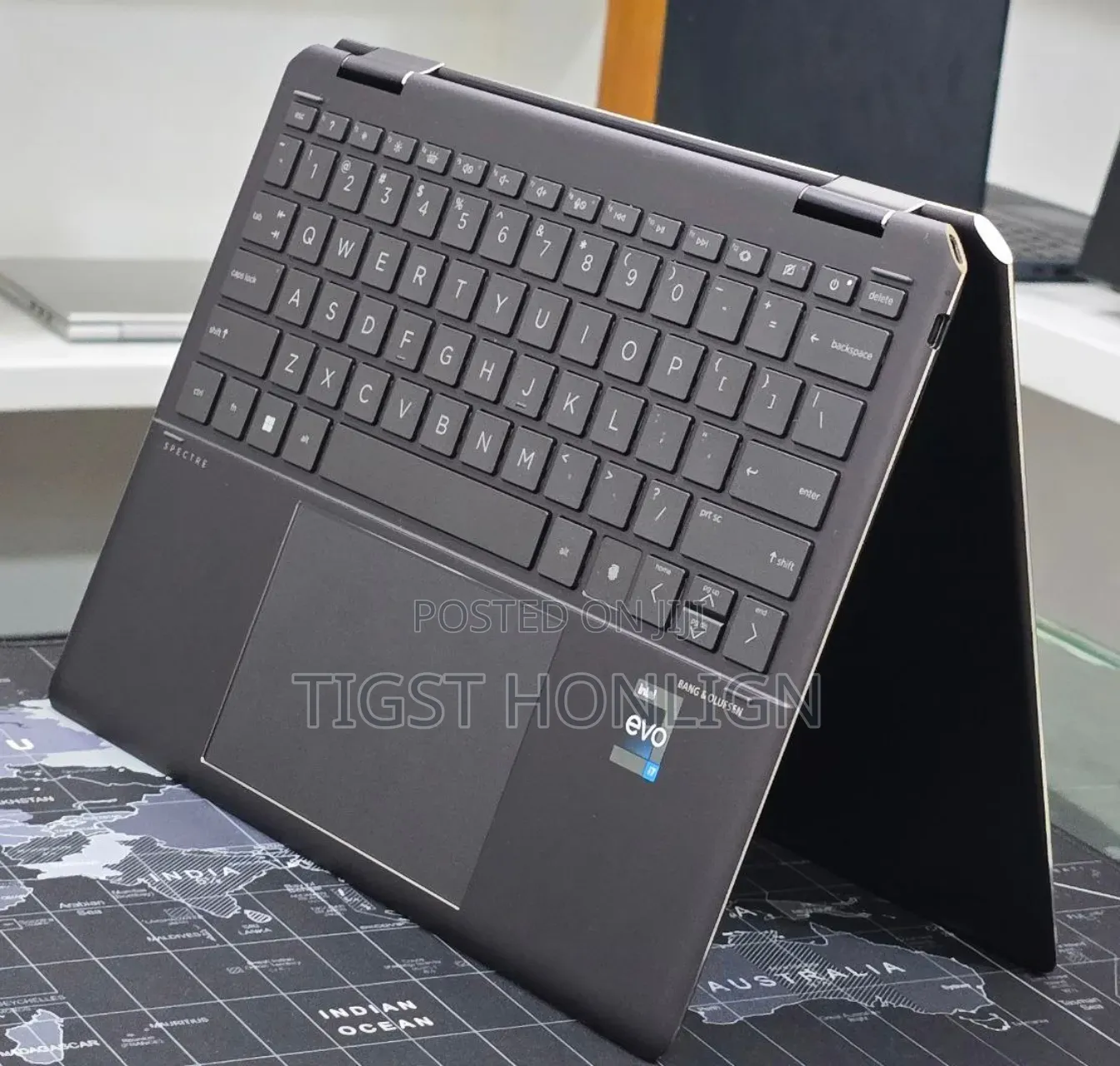 New Laptop HP Spectra 13 16GB Intel Core i7 SSD 512GB