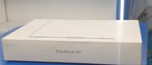 New Laptop Apple MacBook Air 16GB Apple M4 SSD 512GB